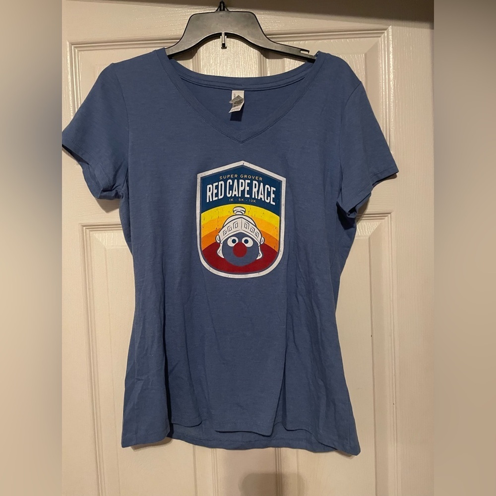 Sesame Street Blue women’s Large Shirt with super Grover Red Cape Race Design